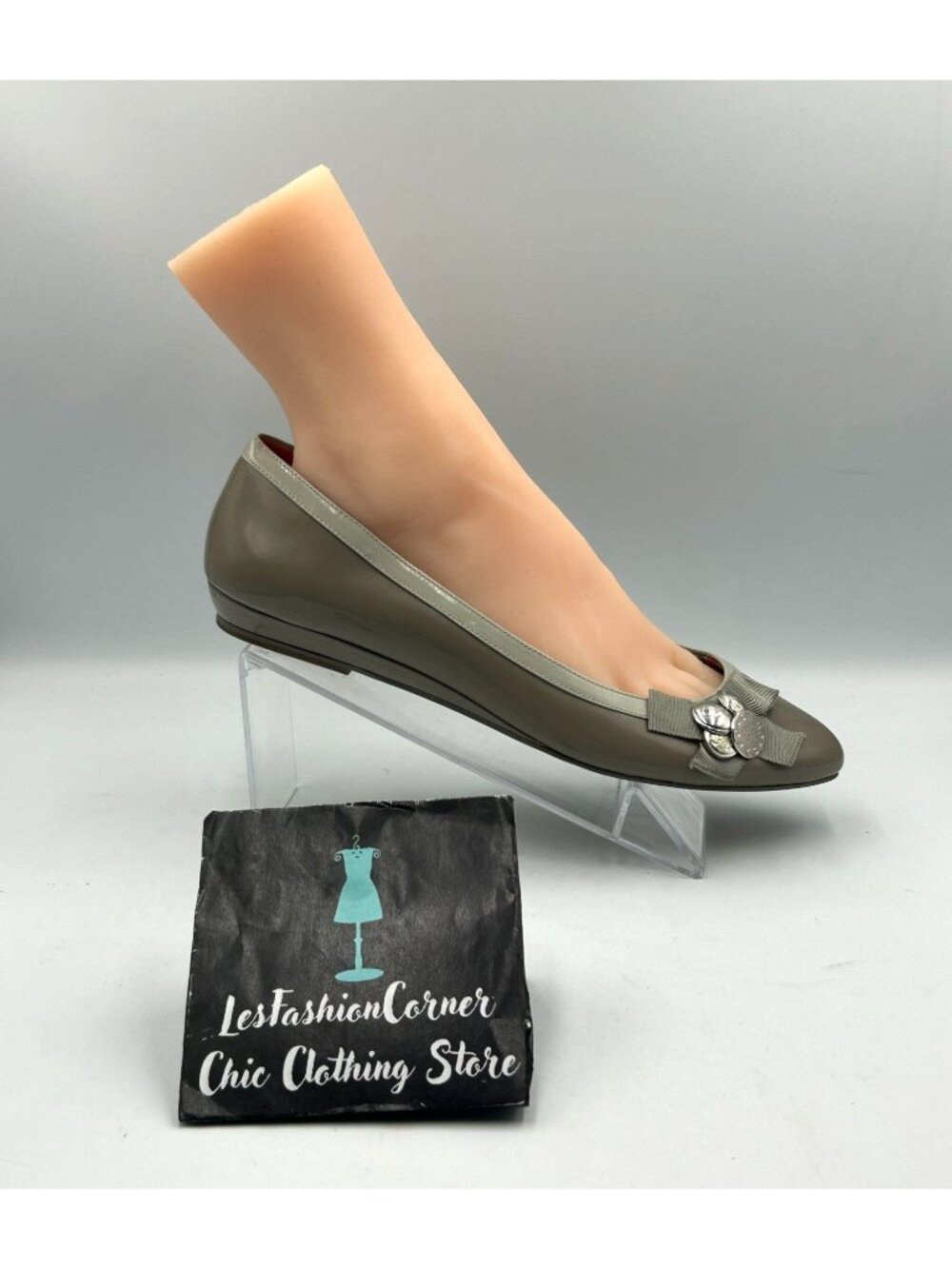 NWOB Coach Women's Gray Patent Leather Trina Button Bow Ballets Flats Sz 10 3368 - Picture 15 of 16